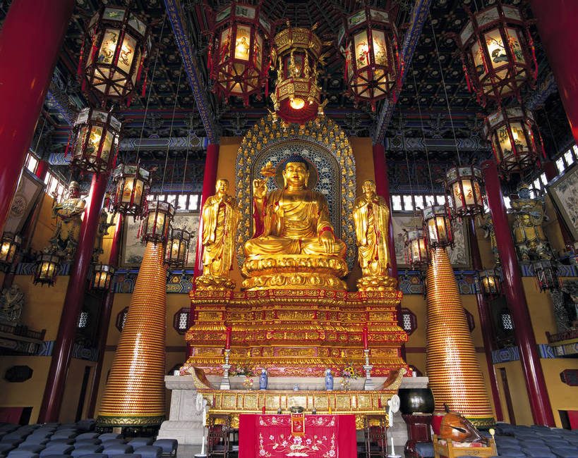 横图,彩色,室内,旅游,度假,名胜古迹,标志建筑,地标,建筑,北京,中国,亚洲,风俗,节日,遗迹,雕像,佛像,文化遗产,古迹,历史,文化,文物,娱乐,建设,传统,佛,古建筑,祈祷,享受,休闲,健康,旅游胜地,放松,精神,许愿,摄影,宗教,佛教,信仰,古代建筑,纪念,祈求,象征,美好,感受,古文明,东亚,释教,古代文明,制度,特征,平安,彩图,旅行,bj174