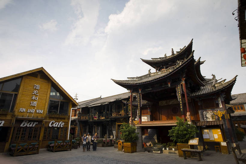 横图,室外,白天,旅游,标志建筑,地标,建筑,大理,中国,亚洲,民俗,景观,文化遗产,建筑群,古典,建设,云南,民居,特色,古镇,景色,人文景观,中国文化,东亚,中华人民共和国,民族建筑,古代文明,旅行,传统文化,bj174