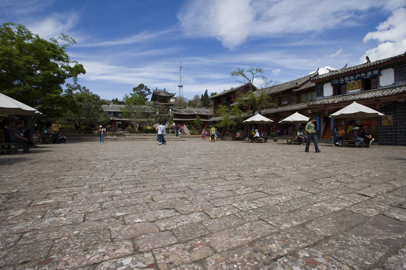 横图,彩色,室外,白天,旅游,标志建筑,地标,建筑,丽江,中国,亚洲,民俗,景观,文化遗产,古城,建筑群,古典,建设,云南,民居,特色,古镇,景色,摄影,人文景观,中国文化,东亚,中华人民共和国,民族建筑,古代文明,旅行,传统文化,bj174