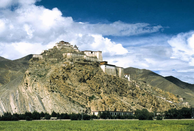 宫殿,横图,仰视,中国,亚洲,高山,山顶,历史,传统,西藏,天空,摄影,佛教,晴朗,东亚,藏传佛教,中华人民共和国,江孜,彩图,bj174