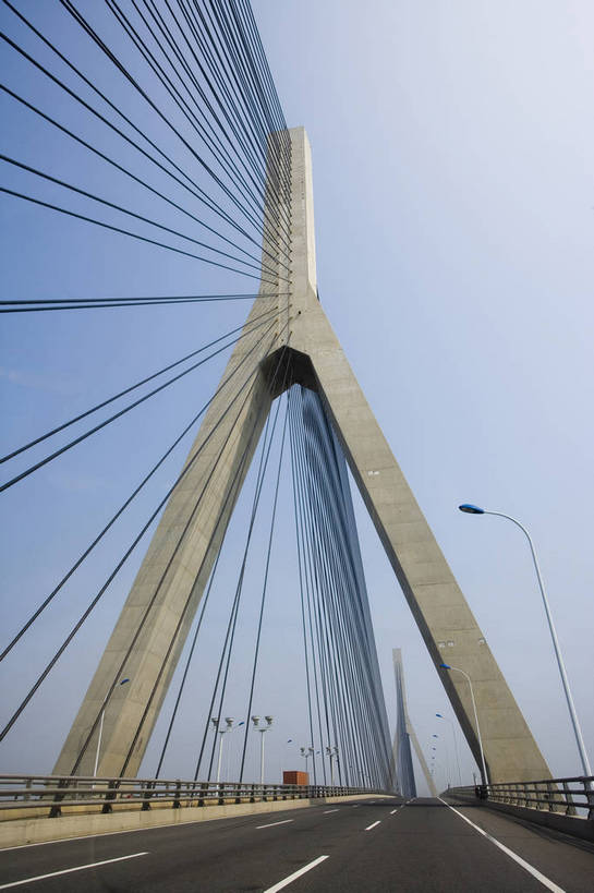 竖图,彩色,室外,特写,白天,桥梁,上海,中国,亚洲,局部,桥,交通,现代建筑,蓝天,运输,摄影,东海大桥,东亚,中华人民共和国,公路桥,bj174