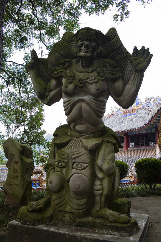 无人,竖图,彩色,室外,白天,旅游,度假,名胜古迹,标志建筑,地标,建筑,雕塑,中国,亚洲,遗迹,雕像,建筑群,古典,古迹,文物,娱乐,建设,古建筑,享受,休闲,旅游胜地,放松,竖,摄影,四川省,中国文化,古文明,东亚,中华人民共和国,旅行,丰都,丰都鬼城,传统文化,bj174