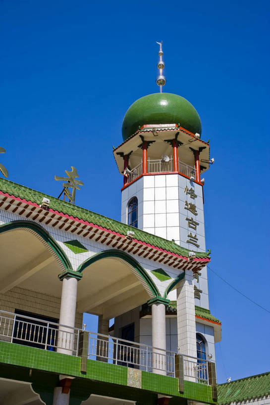无人,竖图,彩色,室外,白天,旅游,度假,美景,名胜古迹,城市风光,标志建筑,城市,地标,建筑,中国,亚洲,遗迹,景观,古迹,文物,娱乐,建设,古建筑,享受,休闲,旅游胜地,景色,放松,竖,摄影,清真寺,古文明,东亚,宁夏,银川,东关清真大寺,中华人民共和国,民族建筑,旅行,bj174