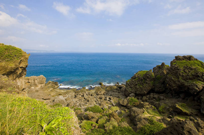 无人,公园,横图,彩色,室外,特写,白天,旅游,度假,礁石,名胜古迹,标志建筑,地标,建筑,台湾,中国,亚洲,遗迹,海岸,古迹,文物,娱乐,建设,古建筑,蓝天,享受,休闲,旅游胜地,放松,摄影,海滨,古文明,东亚,垦丁国家公园,屏东县,港澳台,中华人民共和国,台湾省,海,旅行,屏,屏东,屏县,恒春半岛,珊瑚礁岛,台,猫鼻头,bj174