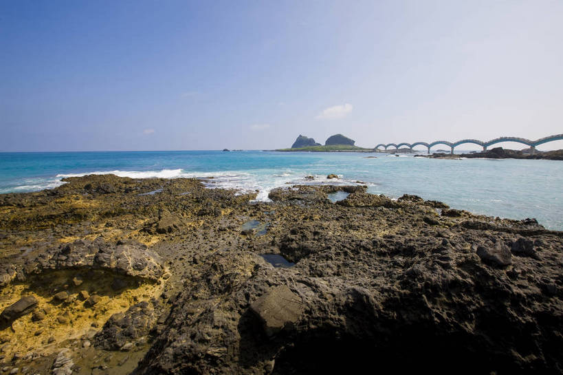 无人,公园,横图,彩色,室外,白天,旅游,度假,海浪,名胜古迹,标志建筑,地标,建筑,台湾,中国,亚洲,遗迹,海岸,海湾,古迹,文物,娱乐,建设,古建筑,蓝天,享受,休闲,旅游胜地,放松,摄影,海滨,古文明,东亚,三仙台,中华人民共和国,海,海滩,旅行,bj174