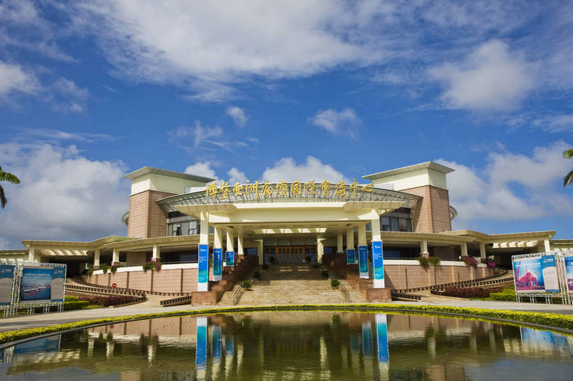 无人,横图,彩色,室外,白天,旅游,城市风光,建筑,酒店,中国,亚洲,景观,水池,现代建筑,会所,海南,天空,休闲,旅游胜地,摄影,海南省,度假村,东亚,会议中心,中华人民共和国,华南地区,琼,旅行,博鳌,博鳌镇,琼东,琼海,琼海市,亚洲论坛国际会议中心,bj174