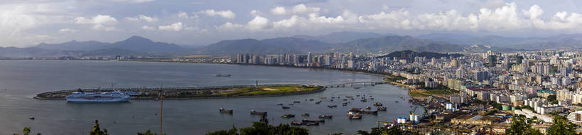 无人,横图,全景,俯视,彩色,室外,白天,旅游,城市风光,建筑,船,三亚,中国,亚洲,建筑群,桥,现代建筑,海南,天空,旅游胜地,摄影,海滨,东亚,三亚湾,中华人民共和国,海,旅行,bj174