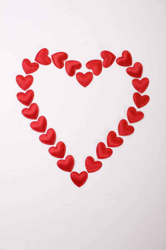 无人,竖图,彩色,室内,静物,中国,情人节,许多,节日,图案,图片,图形,很多,文化,物品,装饰品,饰品,多个,心形,竖,摄影,陈列,东亚,红心,影棚拍摄,bj174