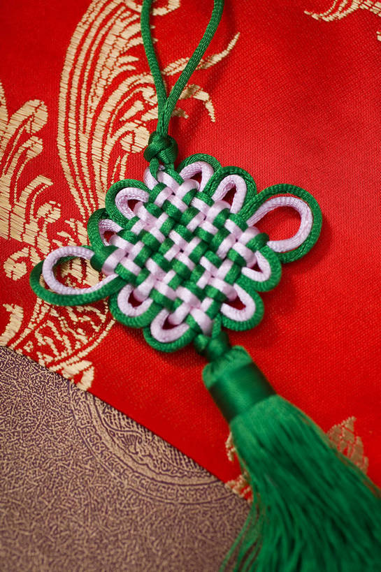 无人,竖图,彩色,室内,静物,中国,底纹,花纹,装饰,图案,图片,艺术品,装饰品,一个,中国结,竖,摄影,绣品,礼品,单个,中国文化,东亚,影棚拍摄,传统文化,bj174