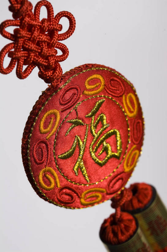 无人,竖图,彩色,室内,静物,中国,节日,艺术,图片,艺术品,文化,物品,装饰品,一个,福字,饰品,工艺品,中国结,荷包,竖,摄影,单个,东亚,影棚拍摄,bj174