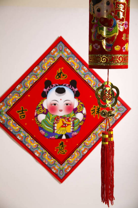 无人,竖图,彩色,室内,静物,鞭炮,中国,春节,节日,艺术,图片,艺术品,文化,物品,装饰品,两个,福字,饰品,贴画,工艺品,竖,摄影,东亚,爆竹,影棚拍摄,年画,bj174
