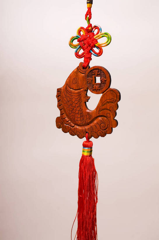 无人,竖图,彩色,室内,特写,静物,木雕,中国,图片,装饰品,一个,饰品,中国结,竖,摄影,单个,中国文化,东亚,影棚拍摄,传统文化,bj174