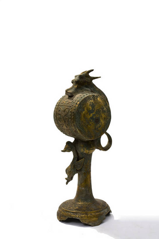 竖图,彩色,静物,中国,龙,雕刻,图片,文化遗产,鼓,乐器,艺术品,历史,文物,装饰品,古代,一个,摄影,单个,古董,打击乐器,中国文化,东亚,青铜器,古远,古代文明,美术工艺,影棚拍摄,传统文化,铜鼓,bj174