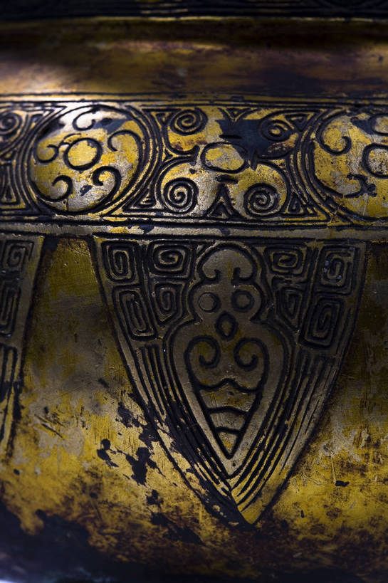 竖图,彩色,静物,金属制品,中国,金属,雕刻,图片,文化遗产,艺术品,历史,文物,装饰品,古代,一个,摄影,单个,古董,中国文化,东亚,青铜,青铜器,古远,古代文明,美术工艺,影棚拍摄,传统文化,青铜制品,伯簋,bj174