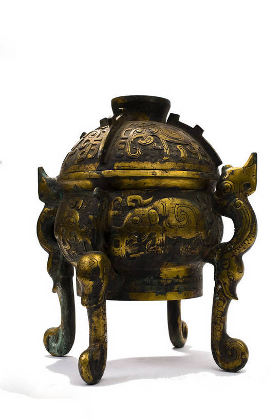 竖图,彩色,静物,金属制品,中国,金属,雕刻,图片,文化遗产,艺术品,历史,文物,装饰品,古代,一个,摄影,单个,古董,中国文化,东亚,青铜,青铜器,古远,古代文明,美术工艺,影棚拍摄,传统文化,青铜制品,伯簋,bj174