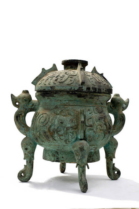 竖图,彩色,静物,金属制品,中国,金属,雕刻,图片,文化遗产,艺术品,历史,文物,装饰品,古代,一个,摄影,单个,古董,中国文化,东亚,青铜,青铜器,古远,古代文明,美术工艺,影棚拍摄,传统文化,青铜制品,伯簋,bj174