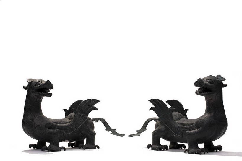 横图,彩色,静物,金属制品,中国,金属,神兽,雕刻,图片,文化遗产,艺术品,古典,历史,文化,文物,装饰品,古代,两个,工艺品,摄影,古董,古物,中国文化,古玩,东亚,青铜,青铜器,古远,古代文明,美术工艺,影棚拍摄,传统文化,青铜制品,错金银双翼神兽,bj174