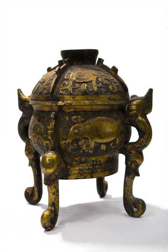 竖图,彩色,静物,金属制品,中国,金属,雕刻,图片,文化遗产,艺术品,历史,文物,装饰品,古代,一个,摄影,单个,古董,中国文化,东亚,青铜,青铜器,古远,古代文明,美术工艺,影棚拍摄,传统文化,青铜制品,伯簋,bj174