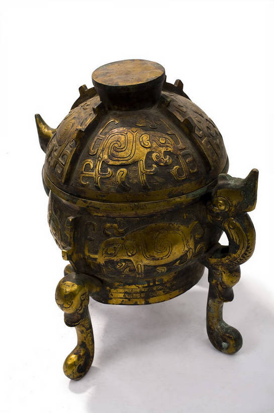 竖图,彩色,静物,金属制品,中国,金属,雕刻,图片,文化遗产,艺术品,历史,文物,装饰品,古代,一个,摄影,单个,古董,中国文化,东亚,青铜,青铜器,古远,古代文明,美术工艺,影棚拍摄,传统文化,青铜制品,伯簋,bj174