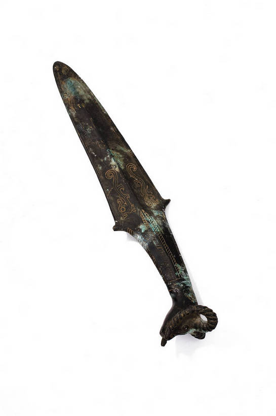 竖图,彩色,静物,中国,雕刻,图片,文化遗产,艺术品,历史,文物,装饰品,古代,一个,摄影,单个,古董,剑,中国文化,宝剑,东亚,青铜器,古远,古代文明,美术工艺,影棚拍摄,传统文化,bj174