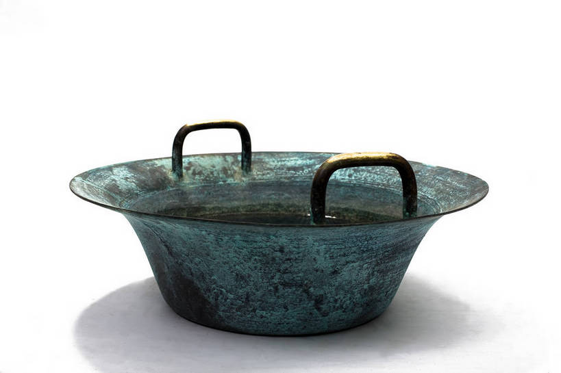 横图,彩色,静物,金属制品,中国,金属,盆,图片,文化遗产,艺术品,历史,文物,装饰品,古代,一个,容器,脸盆,碗,摄影,单个,古董,储藏,储存,中国文化,东亚,青铜器,古远,古代文明,美术工艺,影棚拍摄,贮存,传统文化,龙洗,鱼洗,bj174