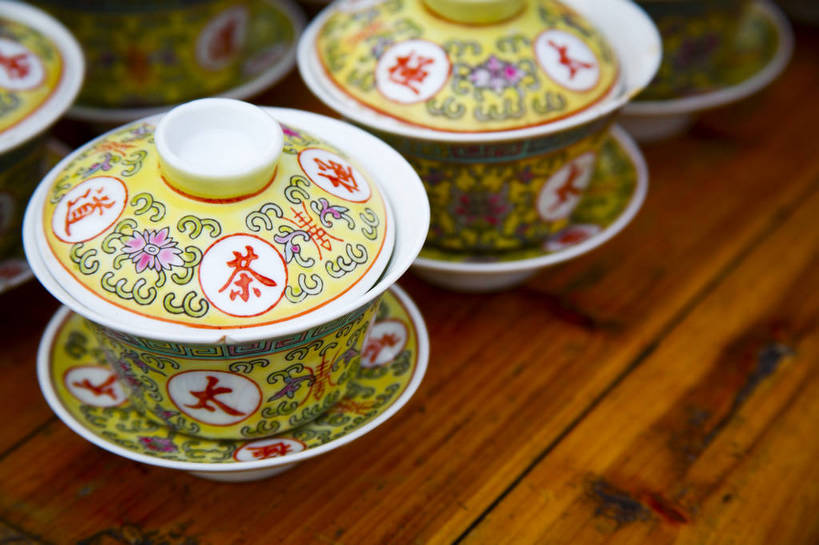 横图,彩色,室外,白天,茶,静物,中国,风俗,瓷器,图片,杯,传统,多个,汉字,精神,摄影,精致,物体,中国文化,东亚,制度,茶杯,传统文化,bj174