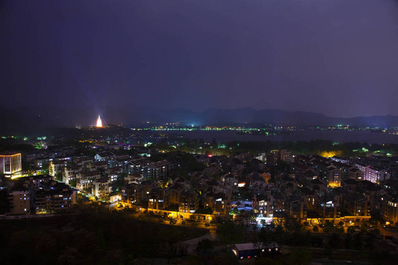 横图,彩色,室外,城市风光,城市,夜景,西湖,中国,亚洲,图片,建筑群,灯光,都市,浙江,浙江省,摄影,杭州,东亚,雷峰塔,杭州市,中华人民共和国,华东地区,省会,浙,灯火辉煌,城隍山,杭州西湖风景名胜区,吴山,吴山天风,西湖风景区,bj174
