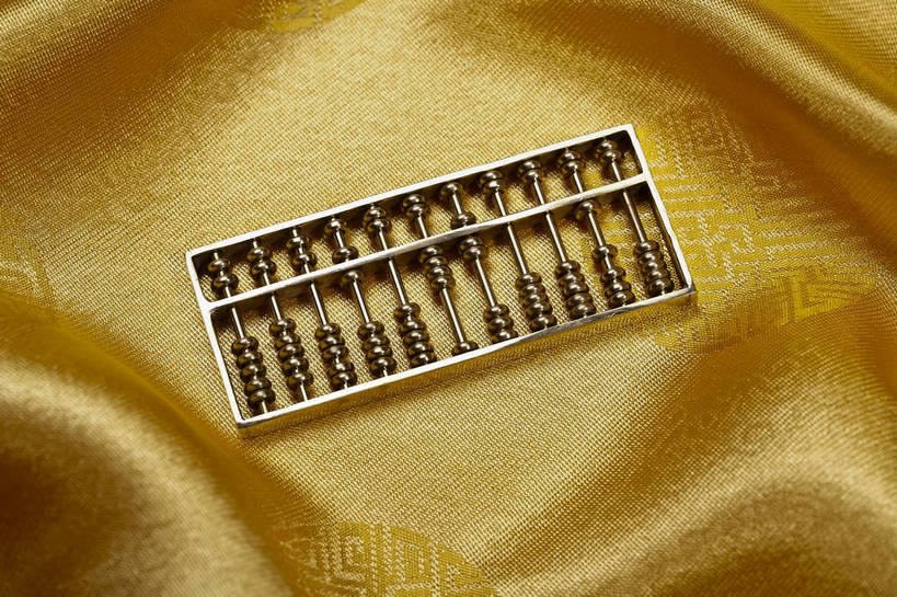 横图,彩色,背景,计算器,算盘,静物,中国,图片,纹理,艺术品,装饰品,一个,摄影,单个,算术,中国文化,东亚,美术工艺,珠算,影棚拍摄,传统文化,bj174