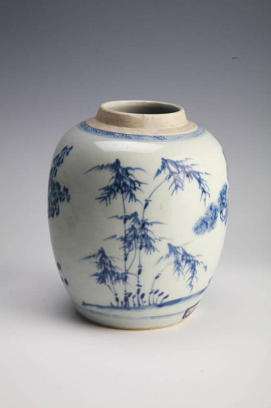 竖图,彩色,静物,中国,彩绘,瓷器,罐子,图片,陶瓷,文化遗产,陶瓷制品,艺术品,历史,文物,装饰品,古代,一个,瓶子,工艺品,摄影,单个,古董,青花瓷,中国文化,东亚,古远,彩釉,古代文明,美术工艺,影棚拍摄,传统文化,bj174