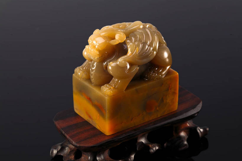 横图,彩色,静物,中国,雕刻,图片,文化遗产,艺术品,历史,文物,石雕,装饰品,古代,一个,工艺品,摄影,单个,古董,中国文化,东亚,古远,古代文明,美术工艺,寿山石,寿山石雕,影棚拍摄,玉玺,传统文化,bj174