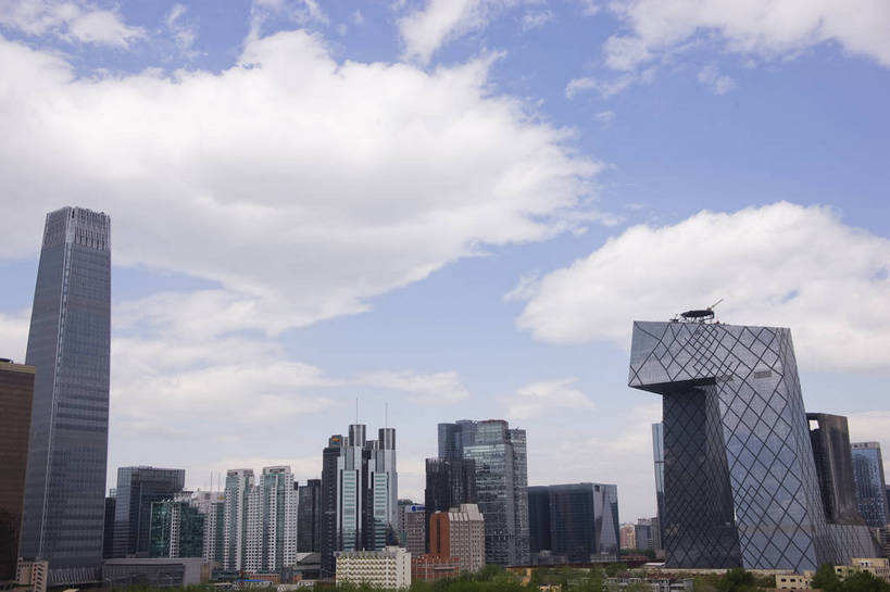 横图,彩色,室外,白天,旅游,度假,名胜古迹,城市风光,标志建筑,地标,建筑,北京,中国,亚洲,遗迹,图片,景观,首都,都市,古迹,文物,娱乐,建设,古建筑,现代建筑,树木,地标建筑,享受,休闲,旅游胜地,摩天大厦,放松,摄影,古文明,东亚,中华人民共和国,北京市,京,北平,华北地区,旅行,北京CBD,北京商务中心区,中国北京大北窑,国贸,中国国际贸易中心,中国国贸,中央电视台,国贸三期,中国国际贸易中心第三期,bj174