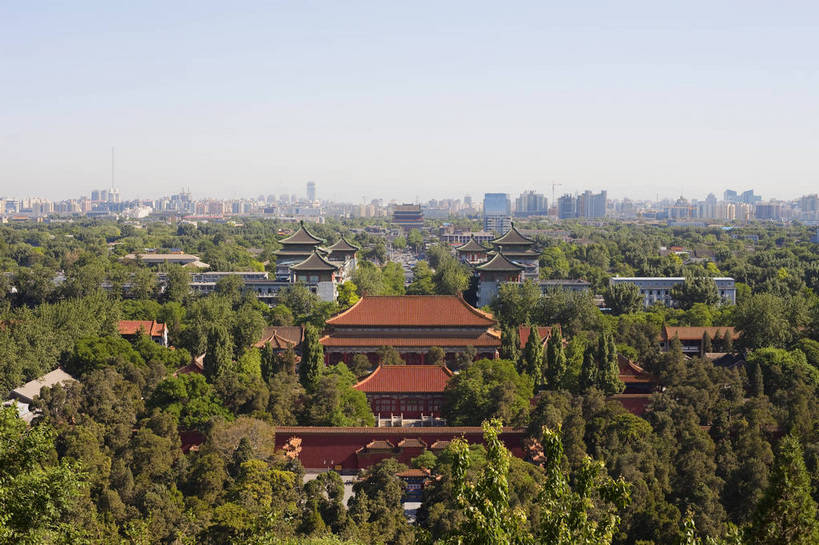 横图,彩色,旅游,度假,名胜古迹,城市风光,标志建筑,城市,地标,建筑,北京,中国,亚洲,遗迹,图片,景观,文化遗产,首都,古迹,文物,娱乐,建设,古建筑,现代建筑,历史建筑,建筑物,树木,享受,休闲,旅游胜地,放松,摄影,古代建筑,文明,中国文化,古文明,东亚,鼓楼,中华人民共和国,北京市,京,北平,华北地区,旅行,北京中轴线,bj174