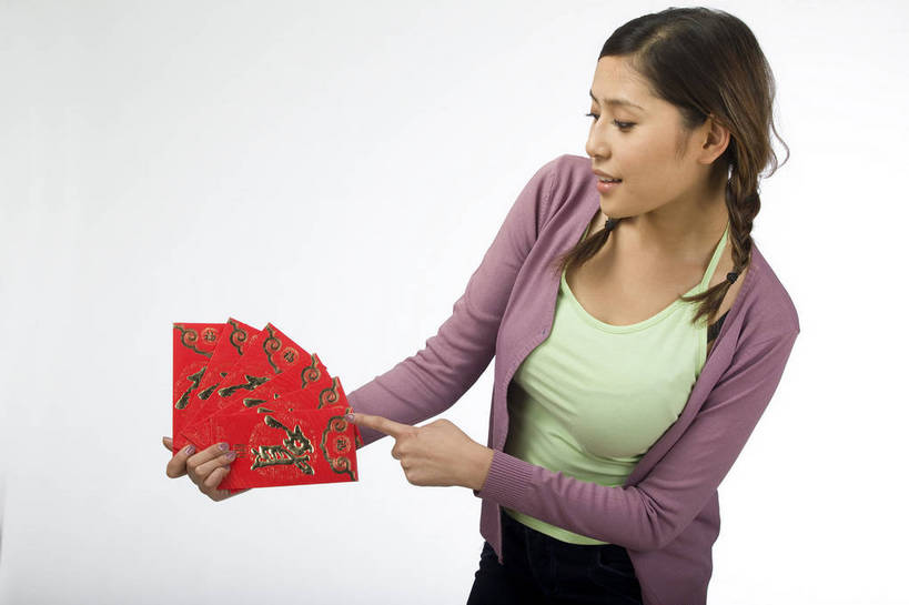 东方人,头发,一个人,微笑,横图,时尚,北京,中国,春节,仅一个年轻女性,仅一个女性,仅一个人,风俗,节日,庆祝,造型,民俗,生活,休闲装,文化,黑色,站着,庆典,休闲,健康,舒服,喜庆,恭喜,美女,姿势,红包,生活方式,纪念,毛发,祝贺,祝愿,礼金,信念,压岁钱,民风,习气,习惯,红封包,年轻女性,女人,女性,中国人,年轻人,半身,愉快,利市,利市封,利事,利事封,利是,利是封,bj174