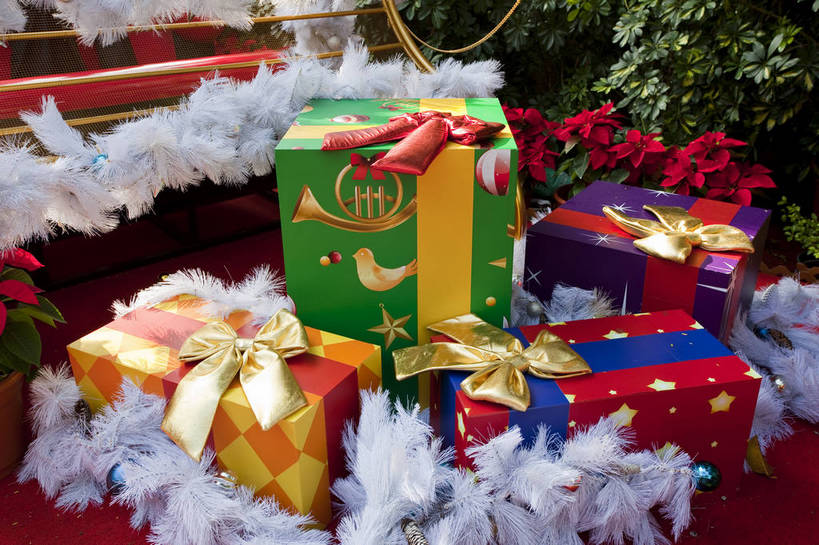 无人,横图,彩色,室外,白天,礼盒,礼物,香港,中国,圣诞节,节日,图片,现代,喜庆,生活方式,中国文化,繁荣,愉快,传统文化,bj174