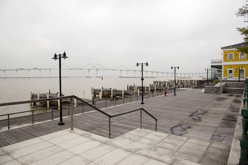 无人,码头,横图,彩色,室外,白天,旅游,度假,名胜古迹,标志建筑,城市,地标,建筑,街道,澳门,中国,遗迹,图片,建筑群,古典,古迹,文物,娱乐,建设,古建筑,地标建筑,享受,休闲,旅游胜地,放松,都市风光,文明,中国文化,古文明,渔人码头,繁荣,旅行,bj174