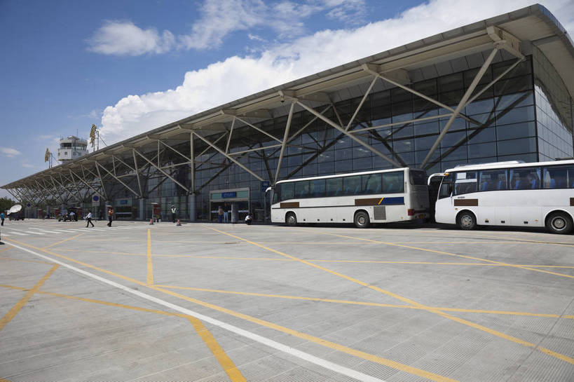 无人,机场,横图,室外,白天,旅游,建筑,汽车,交通,现代,旅游胜地,运输,候机楼,青海,西宁,繁荣,旅行,bj174