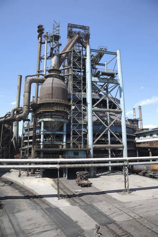 无人,工厂,竖图,室外,特写,白天,旅游,北京,中国,设备,现代,工业,经济,冶炼,东亚,繁荣,炼钢,旅行,制造厂,生产工厂,首钢,高炉,冶炼设备,bj174