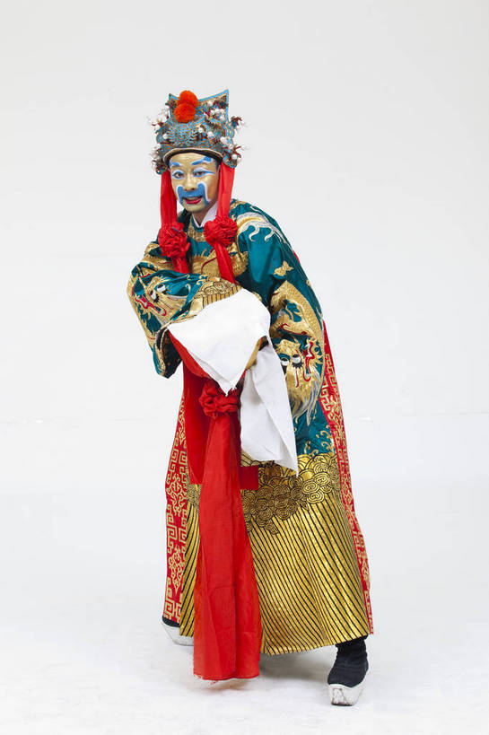 中年人,一个人,演员,竖图,彩色,白色背景,正面,化妆,北京,中国,亚洲,仅一个人,表演,艺术,造型,鲜艳,头饰,图片,注视,文化,脸谱,观察,看,站着,表情,竖,姿势,摄影,服饰,观看,动作,察看,关注,中国文化,戏剧,民族服饰,演出服,京剧,东亚,戏曲,国粹,武财神,男人,中国人,全身,影棚拍摄,化装,中国戏曲,传统文化,舞台妆,角色,老生,须生,正生,bj174