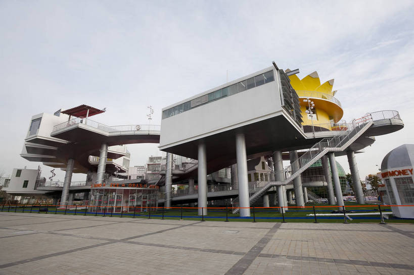 无人,横图,彩色,室外,特写,白天,旅游,度假,名胜古迹,标志建筑,城市,地标,建筑,上海,中国,亚洲,追赶,遗迹,图片,古迹,文物,娱乐,建设,现代,古建筑,浦东,地标建筑,外滩,享受,休闲,上海世博馆,场馆,世博馆,荷兰馆,上海世博会,世博,世博会,旅游胜地,放松,摄影,都市风光,文明,中国文化,古文明,东亚,中华人民共和国,繁荣,旅行,传统文化,bj174