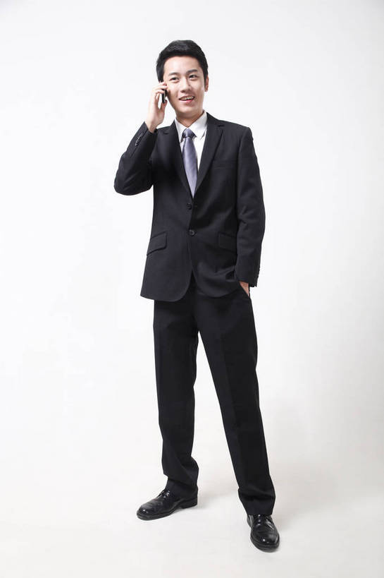 东方人,一个人,商务人士,打电话,微笑,竖图,彩色,室内,白色背景,正面,侧面,衬衫,西装,商务,通讯,安全,成功,职员,电话,手机,亚洲,中年,伸展,套装,正装,平静,人像,拨号,工作,领带,联系,年轻,生活,注视,黄种人,通讯设备,现代,东方,一个,背面,白色,职业,健康,成年,成人,成熟,色彩,压力,友好,专注,舒展,金融,短信,影棚,生活方式,经济,宁静,姿态,关注,气质,目标,和平,安详,贸易,形象,太平,安适,安好,宁靖,交流,男人,男性,亚洲人,中国人,年轻人,白领,商人,上班族,沟通,讲话,通话,站立,衬衣,商业,白领阶层,办公室职员,升职,行为,bj174