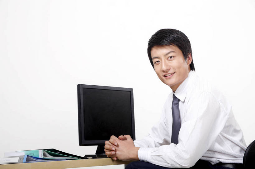 东方人,商务人士,秘书,办公室,坐,微笑,横图,彩色,室内,白色背景,正面,衬衫,西装,商务,安全,成功,职员,电脑,笔记本电脑,键盘,技术,科技,桌子,亚洲,中年,上班,伸展,套装,正装,平静,人像,工作,粘性,网络,办公用品,便利贴,便签,领带,教育,年轻,生活,信息技术,注视,职业装,黄种人,通讯设备,现代,东方,文具,一个,白色,观察,看,职业,休闲,健康,成年,成人,成熟,色彩,压力,友好,专注,舒展,金融,影棚,生活方式,经济,观看,宁静,喜悦,办公设备,文具用品,记事,察看,无线,姿态,象征,愉悦,庄重,关注,气质,肖像,通信设备,目标,身份,无线网络,和平,安详,台式机,贸易,无线上网,便携式电脑,快捷,文化工具,正式,地位,方便,精明,N次贴,便条贴,告诉贴,即时贴,形象,太平,安适,安好,宁靖,直视,上网,便贴纸,电脑键盘,计算机,手提电脑,男人,男性,年轻男性,亚洲人,中国人,年轻人,白领,商人,上班族,沟通,坐着,衬衣,办公,商业,文书,白领阶层,办公室职员,升职,行为,bj174