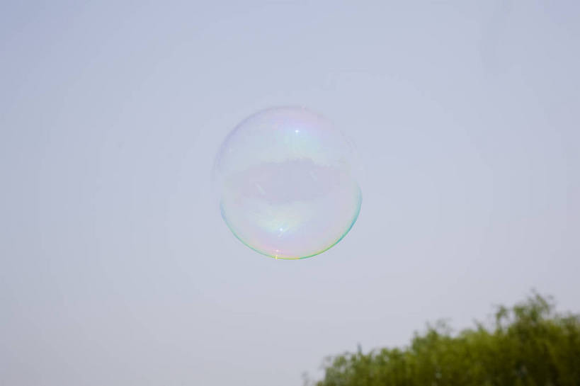 东方人,横图,彩色,室外,白天,度假,快乐,图片,飞,自然,泡泡,郊游,放松,乐趣,摄影,生活方式,轻松,户外活动,亚洲人,中国人,年轻人,休闲活动,bj174