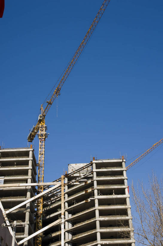 无人,摄影师,竖图,室外,白天,仰视,城市,大厦,建筑,北京,中国,亚洲,现场,东方,吊车,施工,现代化,风景,蓝天,阳光,晴天,市区,摄像师,发达,寂静,偏僻,旅行,工地,bj174