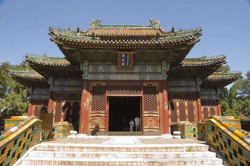 摄影师,公园,横图,彩色,室外,白天,旅游,名胜古迹,建筑,北海公园,北京,中国,亚洲,游人,古老,首都,古迹,历史,文化,文物,古建筑,遗址,树木,名胜,白云,风景,蓝天,阳光,晴天,文明,东亚,摄像师,中华人民共和国,北京市,京,北平,华北地区,北京北海公园,幽静,团城,承光殿,bj174