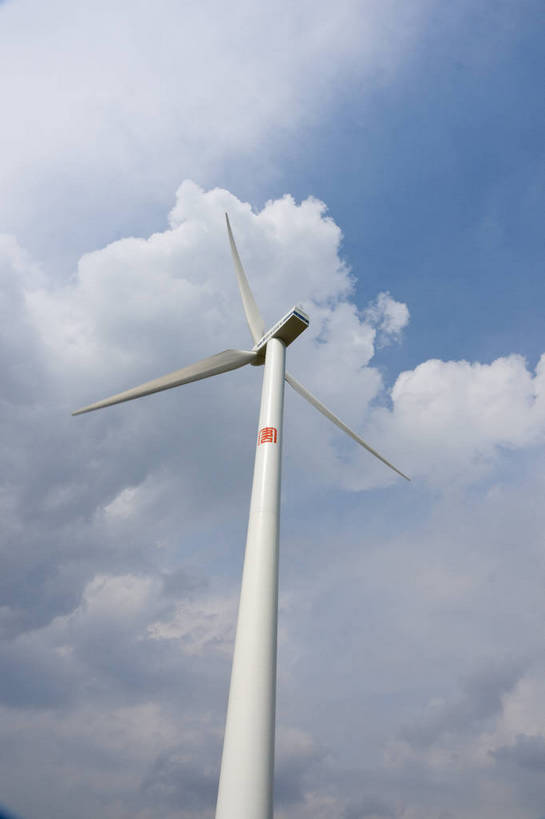 无人,摄影师,竖图,彩色,室外,白天,仰视,旅游,草原,美景,坝上,中国,亚洲,环保,景观,名胜,白云,风景,蓝天,阳光,自然,景色,能源,晴天,自然风光,东亚,摄像师,塞罕坝,中华人民共和国,华北地区,河北,河北省,冀,承德,承德市,幽静,自然景观,风力发电,围场县,围场满族蒙古族自治县,丰宁县,大滩镇,坝上草原,丰宁满族自治县,京北第一草原,丰宁,红松洼自然保护区,围场红松洼国家级自然保护区,bj174