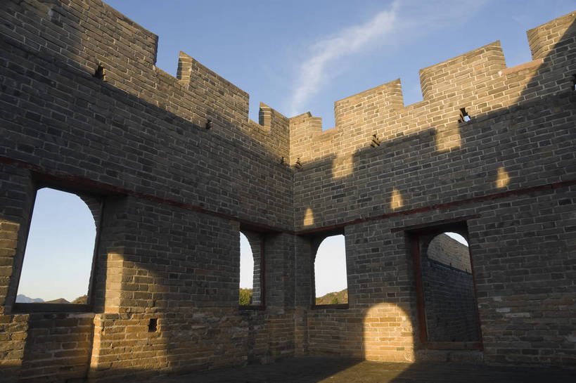 无人,摄影师,横图,彩色,室外,白天,旅游,名胜古迹,建筑,北京,长城,中国,亚洲,壮观,首都,历史,文化,文物,遗址,名胜,白云,风景,蓝天,阳光,晴天,雄伟,文明,古朴,万里长城,烽火台,东亚,摄像师,中华人民共和国,北京市,京,北平,华北地区,河北,河北省,冀,密云县,承德,承德市,气势,幽静,金山岭长城,金山岭,滦平县,密云,bj174