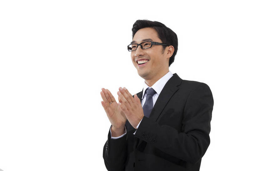 东方人,一个人,商务人士,商务男性,站,鼓掌,微笑,横图,彩色,室内,白天,白色背景,侧面,衬衫,西装,商务,时尚,成功,北京,中国,套装,正装,欢迎,图片,眼镜,年轻,现代,职业,享受,成熟,活力,可爱,自信,摄影,青春,赞扬,戴眼镜,商务装,工薪阶层,男人,男性,年轻男性,亚洲人,中国人,年轻人,白领,上班族,半身,影棚拍摄,衬衣,愉快,bj174