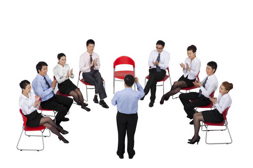 东方人,中年人,伙伴,商务人士,商务男性,商务女性,坐,微笑,横图,俯视,彩色,室内,白天,白色背景,侧面,衬衫,商务,时尚,性感,友谊,成功,合作,团队,北京,中国,套装,正装,开会,图片,许多人,美丽,年轻,漂亮,现代,排列,演讲,一群人,职业,享受,成熟,活力,可爱,美女,自信,讲解,摄影,青春,优雅,同伴,围着,商务装,工薪阶层,团结,友情,男人,男性,年轻男性,年轻女性,女人,女性,中年男性,亚洲人,中国人,年轻人,白领,上班族,站立,全身,影棚拍摄,衬衣,愉快,bj174