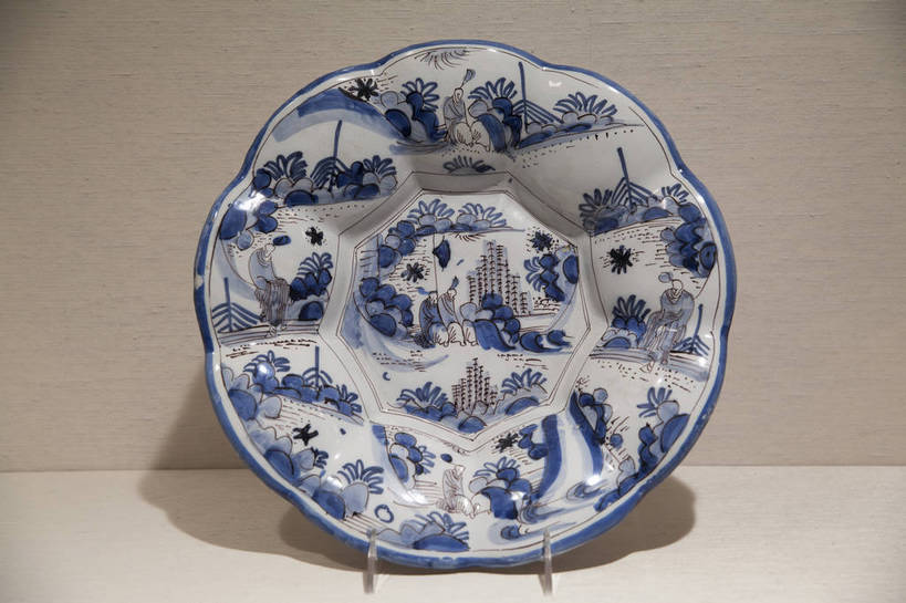 无人,博物馆,横图,彩色,室内,特写,白天,静物,纽约,美国,艺术,瓷器,图片,手工艺品,曼哈顿,艺术品,文化,文物,传统,盘子,工艺品,摄影,青花瓷,珍贵,高雅,文明,中国文化,珍藏,自信心,品位,大都会博物馆,古代文明,磁器,白地青花瓷,青花,保藏,收藏,传统文化,bj174