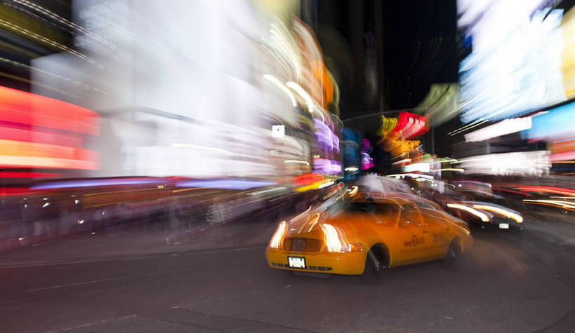 广场,横图,彩色,室外,特写,旅游,办公楼,美景,城市风光,城市,道路,建筑,街道,路,霓虹灯,商场,夜景,公路,出租车,纽约,美国,游人,光影,广告牌,图片,景观,灯光,曼哈顿,交通,辉煌,现代建筑,旅游胜地,摩天大厦,景色,摄影,时代广场,文明,动态,发展,灯火辉煌,繁荣,马路,旅行,购物中心,bj174